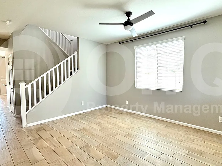 3231 S Santa Rita Way — Photo 4