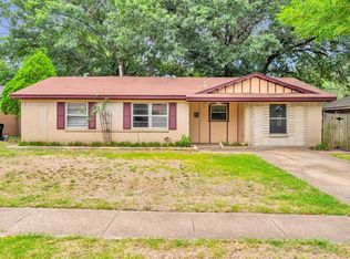 714 Pleasant Valley Rd, Garland, TX 75040