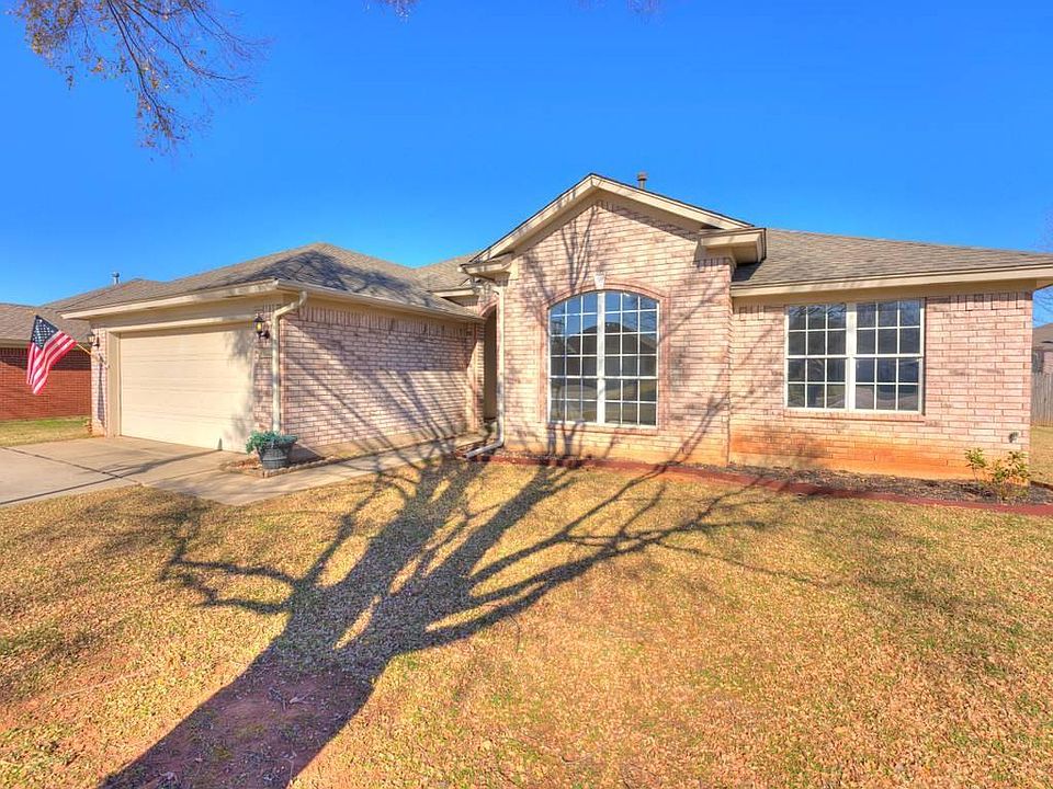 1st image of 2817 Sandstone Dr