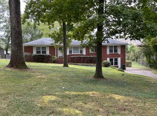 560 Lovejoy St SE, Marietta, GA 30008