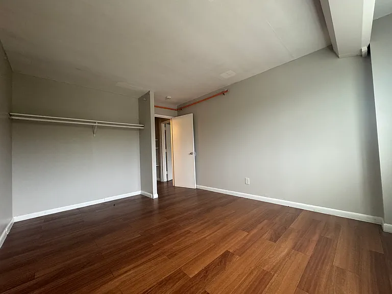 120C8 Hillside Ave #C8 — Photo 7