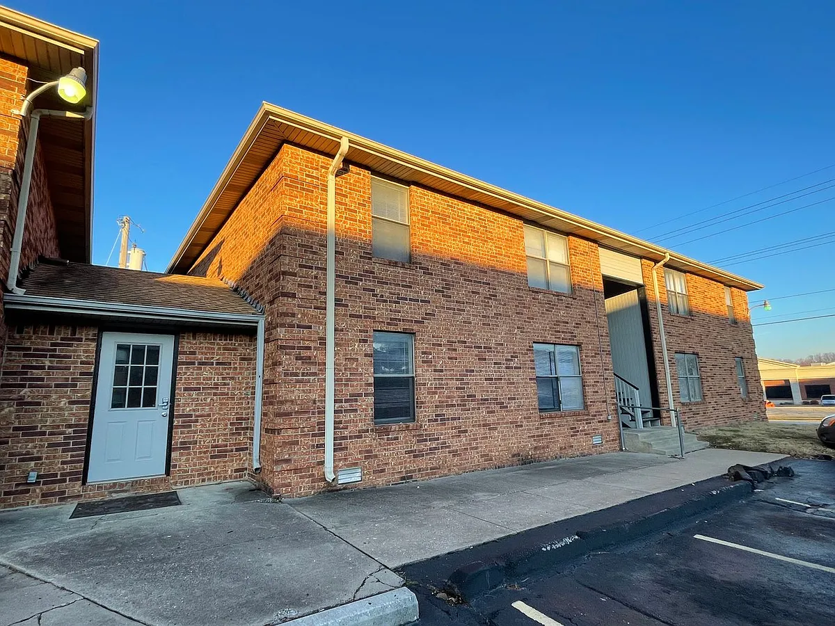 Building Photo - 2159 East Macs Court