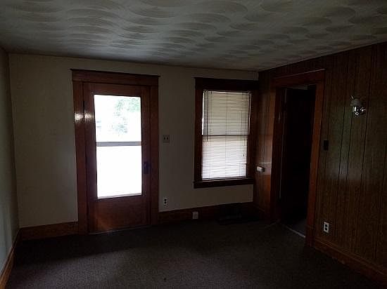2nd image of 2771 Livingston Ave #1