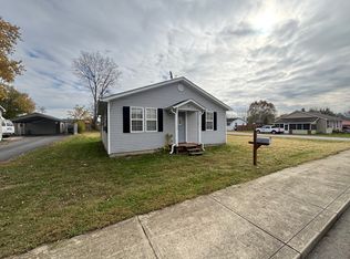 489 S Crawford St, Martinsville, IN 46151