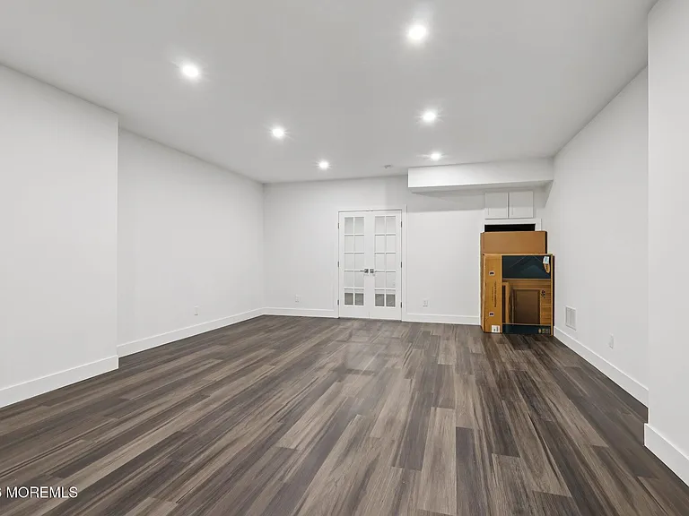 2 Dogleg Ln — Photo 24
