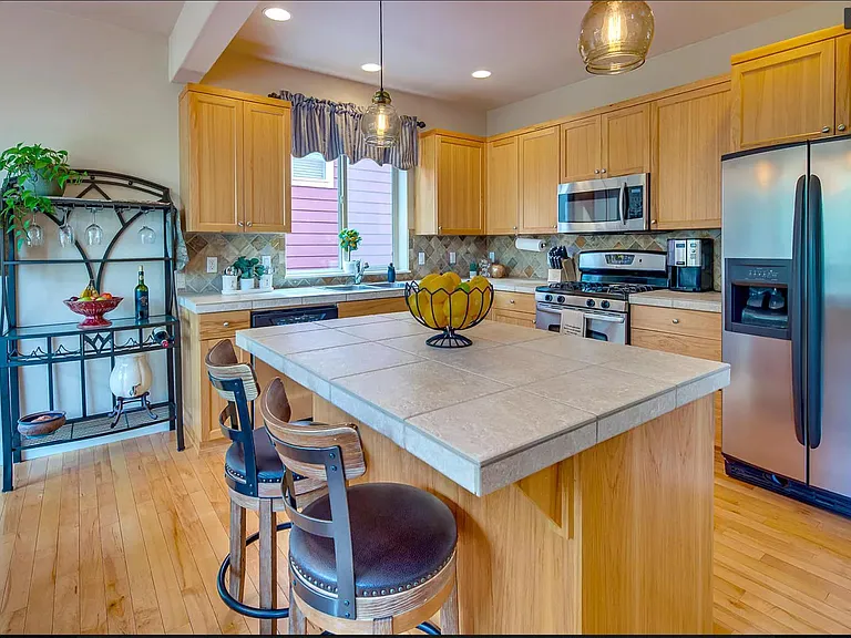 3138 NE Monte Vista Ln — Photo 19