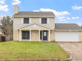 4224 Huckleberry Dr, Fort Worth, TX 76137