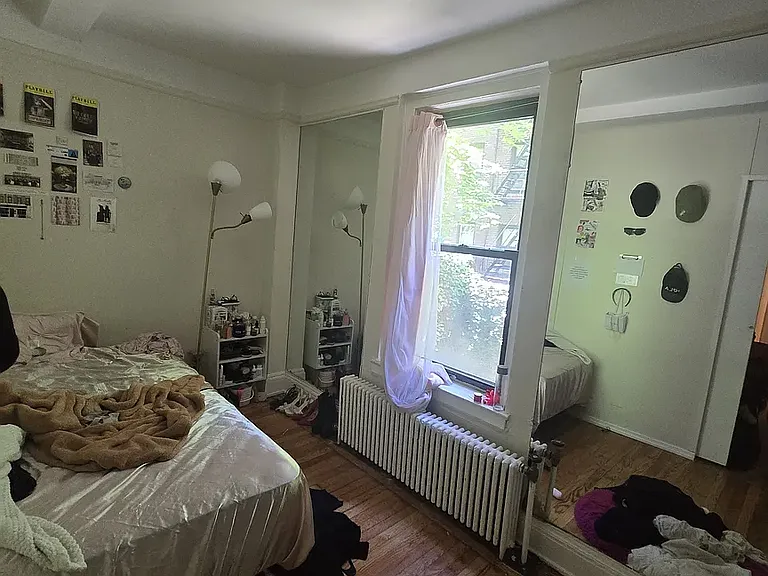 310 E 55th St #1DE — Photo 5