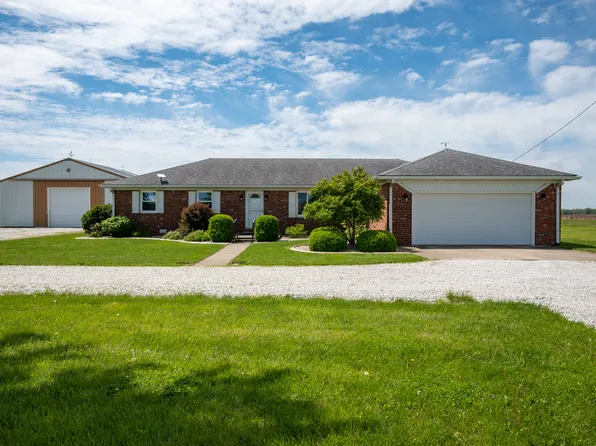 133 W Us Highway 52, Fountaintown, IN 46130