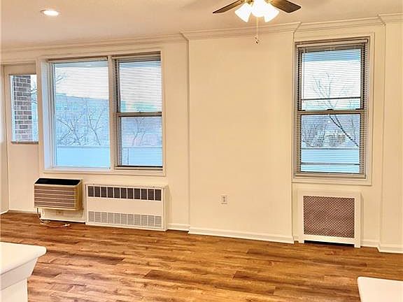 5th image of 360 Westchester Ave APT 420