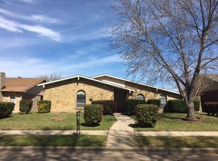 5216 Sherman Dr, The Colony, TX 75056