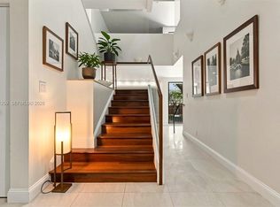 1542 NE Quayside Ter #1542, Miami, FL 33138