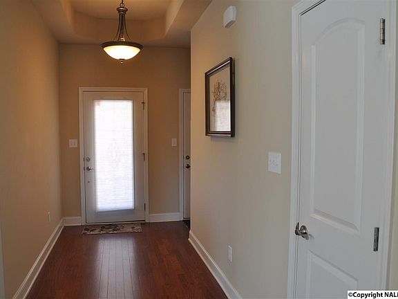 3rd image of 3021 Hampstead Dr