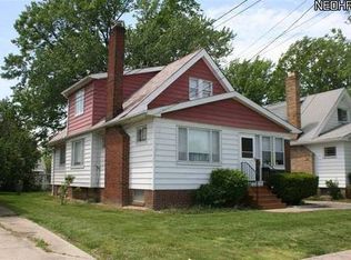 832 E 209th St, Euclid, OH