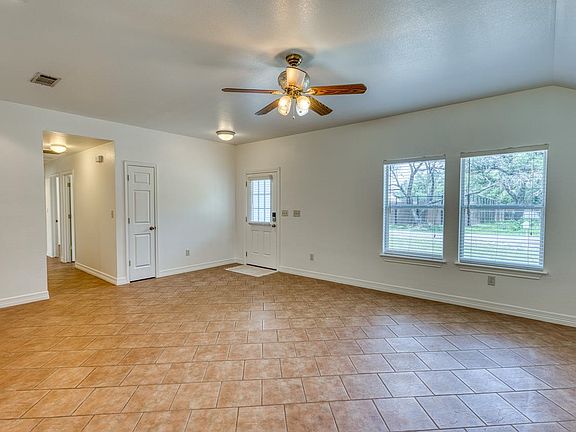 4th image of 259 Lakewood Drive