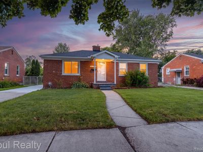 11441 Brookfield St, Livonia, MI, 48150