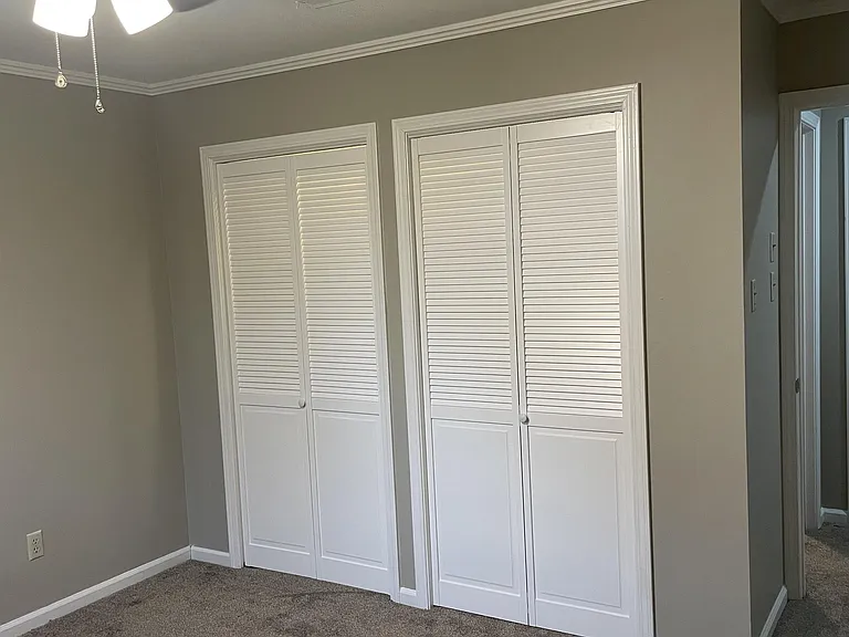 7800 N Hills Blvd #101 — Photo 6