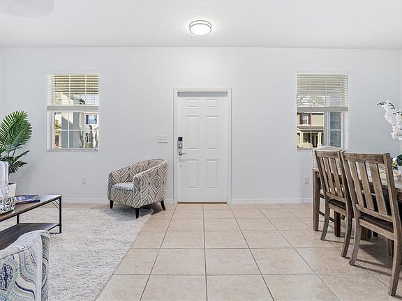 5th image of 1264 Seburn Rd