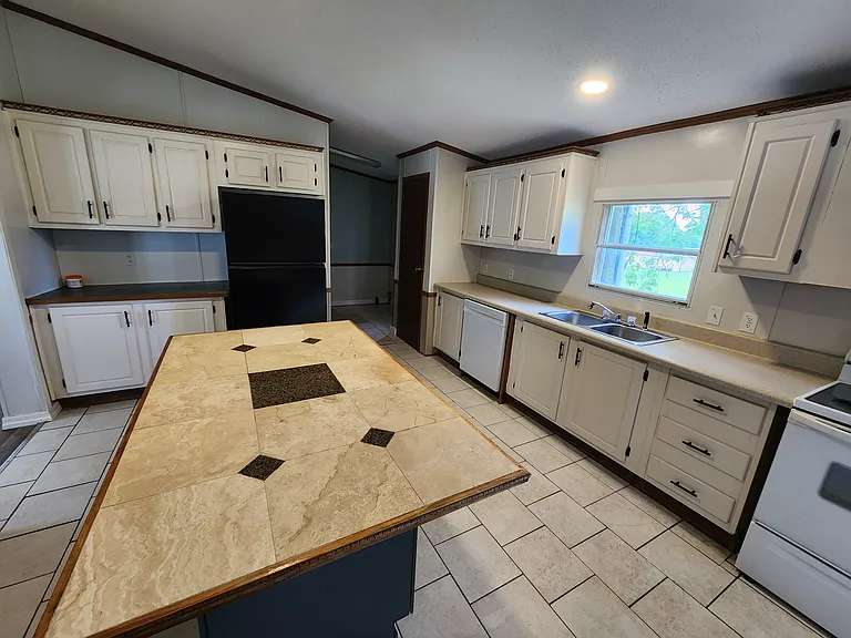 150 Lone Star Ln — Photo 15