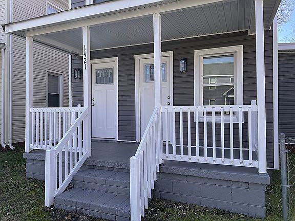 2nd image of 1421 W 27th St