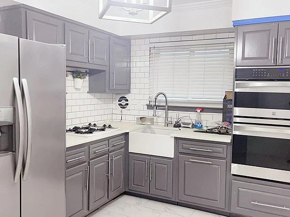 3rd image of 14923 79th St #2
