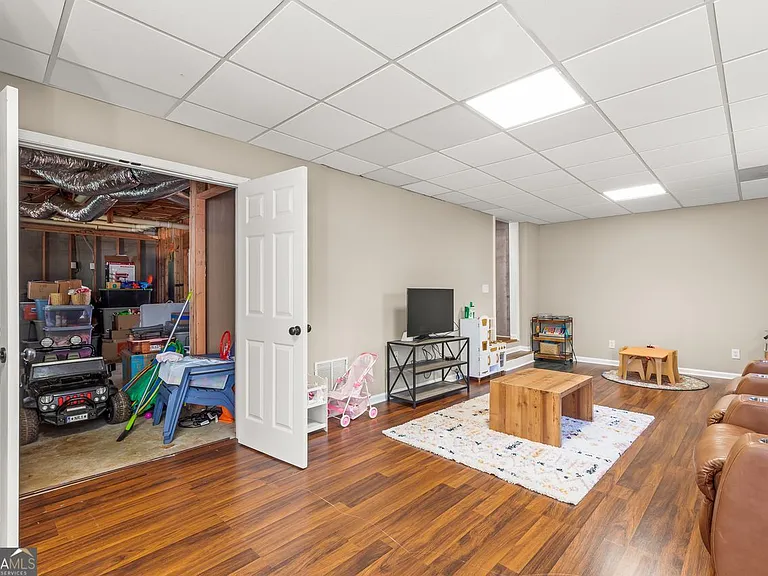 552 Magnolia Dr — Photo 38