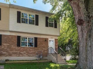 8019 Mansion House Xing, Pasadena, MD