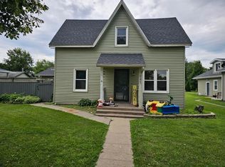 206 Main St, Mediapolis, IA 52637