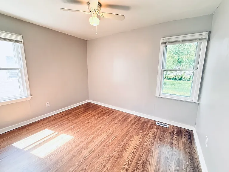 6847 Continental Ave — Photo 10