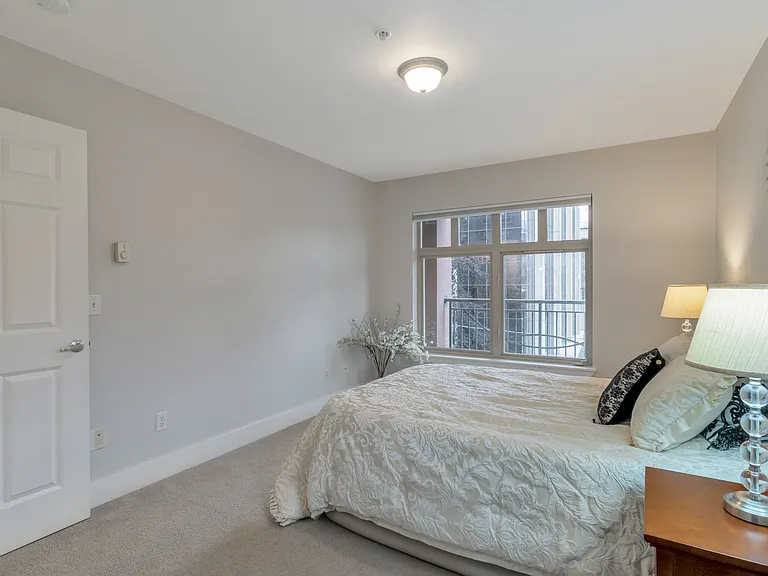123 Queen Anne Ave #301 — Photo 6
