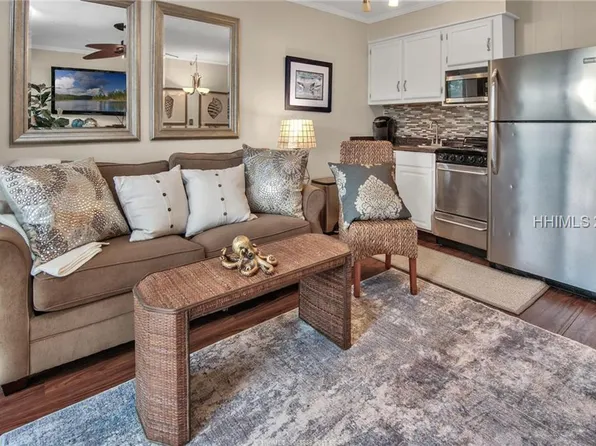 23 S Forest Beach Dr APT 382, Hilton Head Island, SC 29928