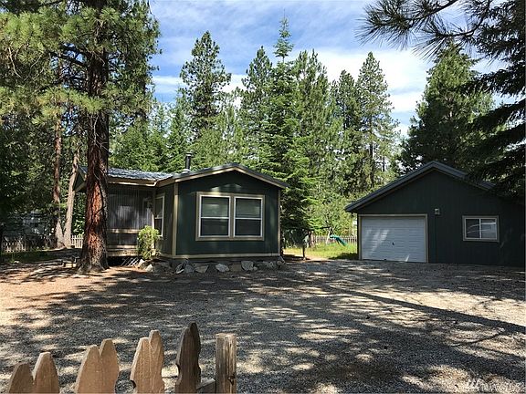 Detached garage and sleeping & recreation room.