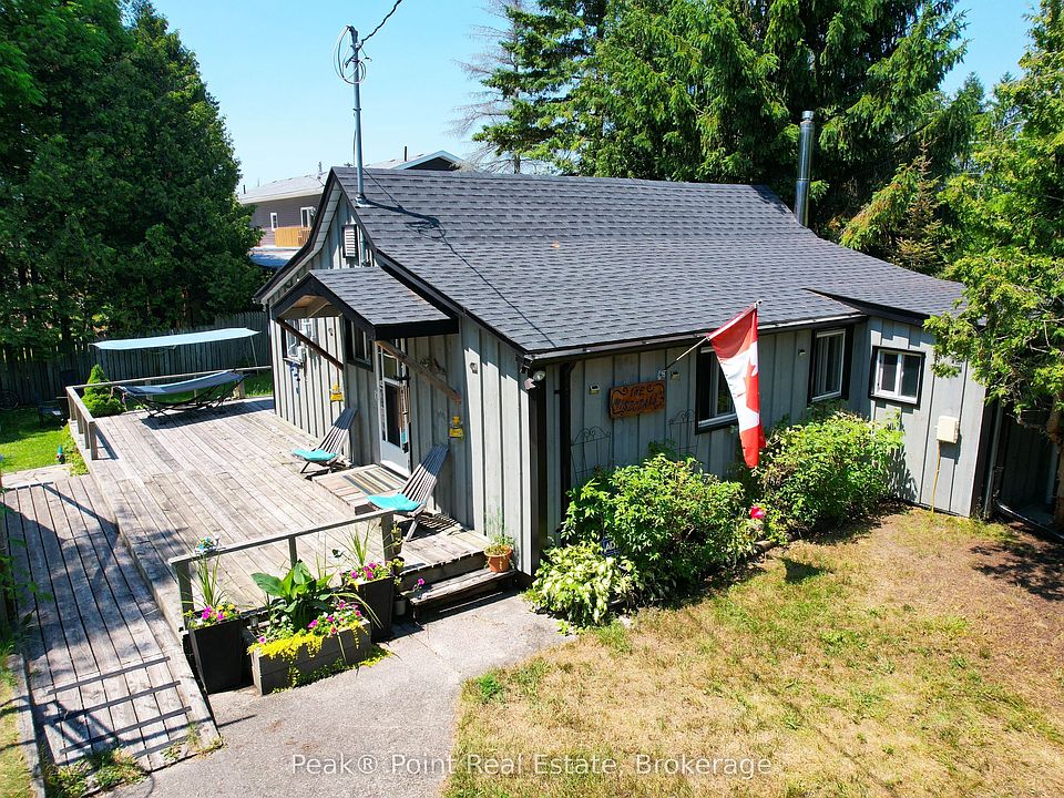 1st image of 36 Barrie Ave