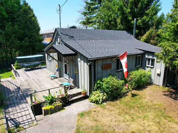 36 Barrie Ave, South Bruce Peninsula, ON N0H 2G0