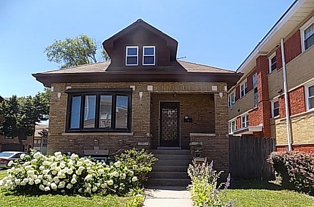 1st image of 7427 W Fullerton Ave