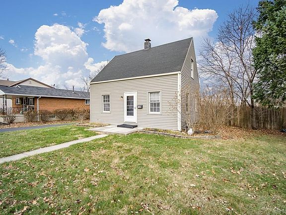 4th image of 1139 Devon Ave