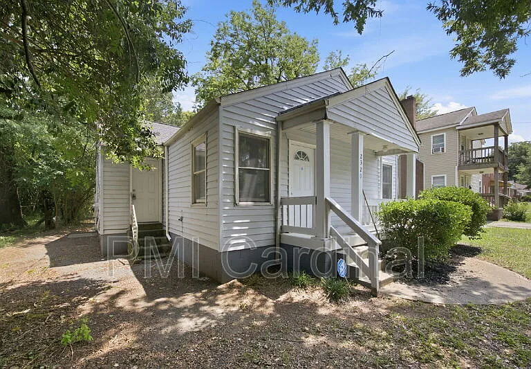 2320 Olando St — Photo 3