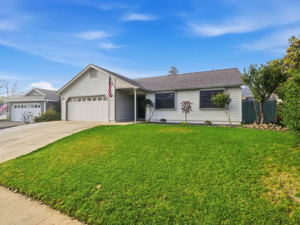1280 Southpointe Dr, Red Bluff, CA 96080