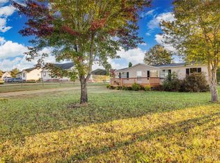 1078 Alf Hoover Rd, Vale, NC 28168