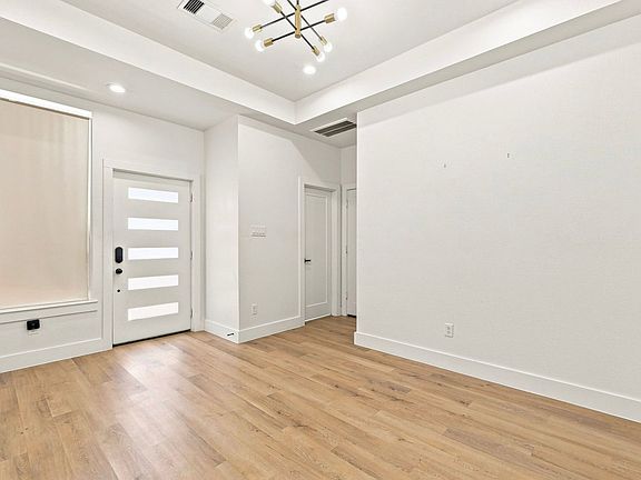 5th image of 4217 Hare St