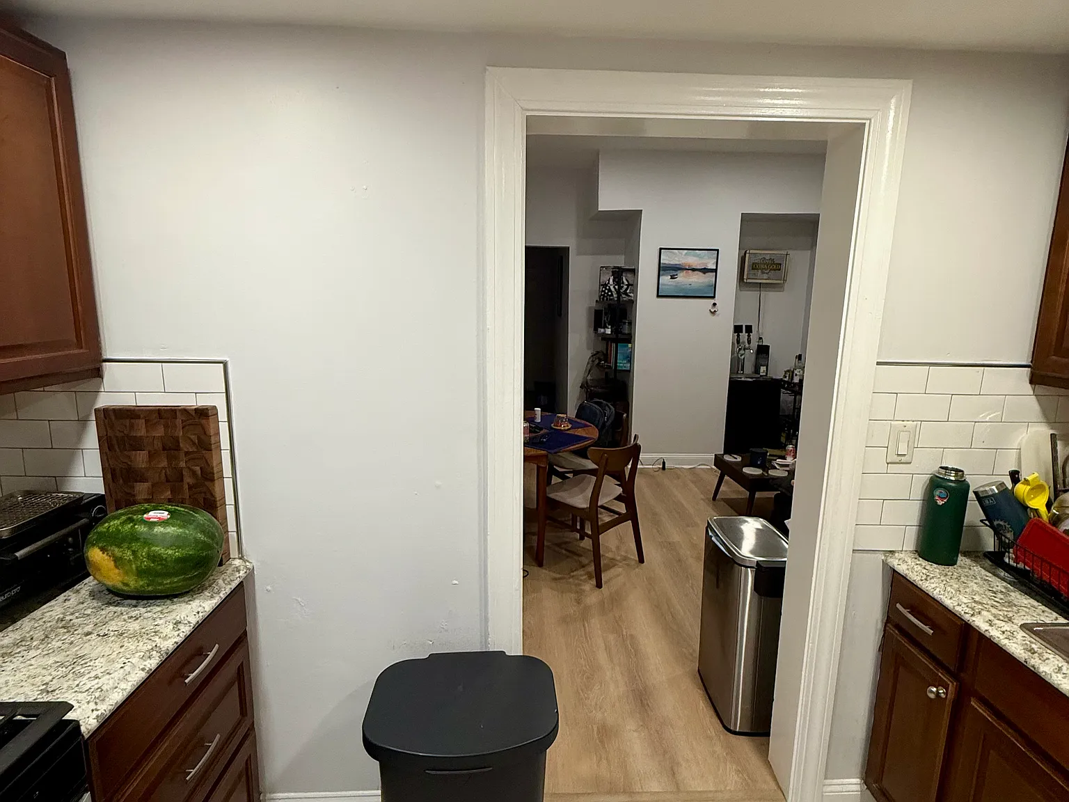 3 bed, 950 sqft, $3,000 — Photo 3