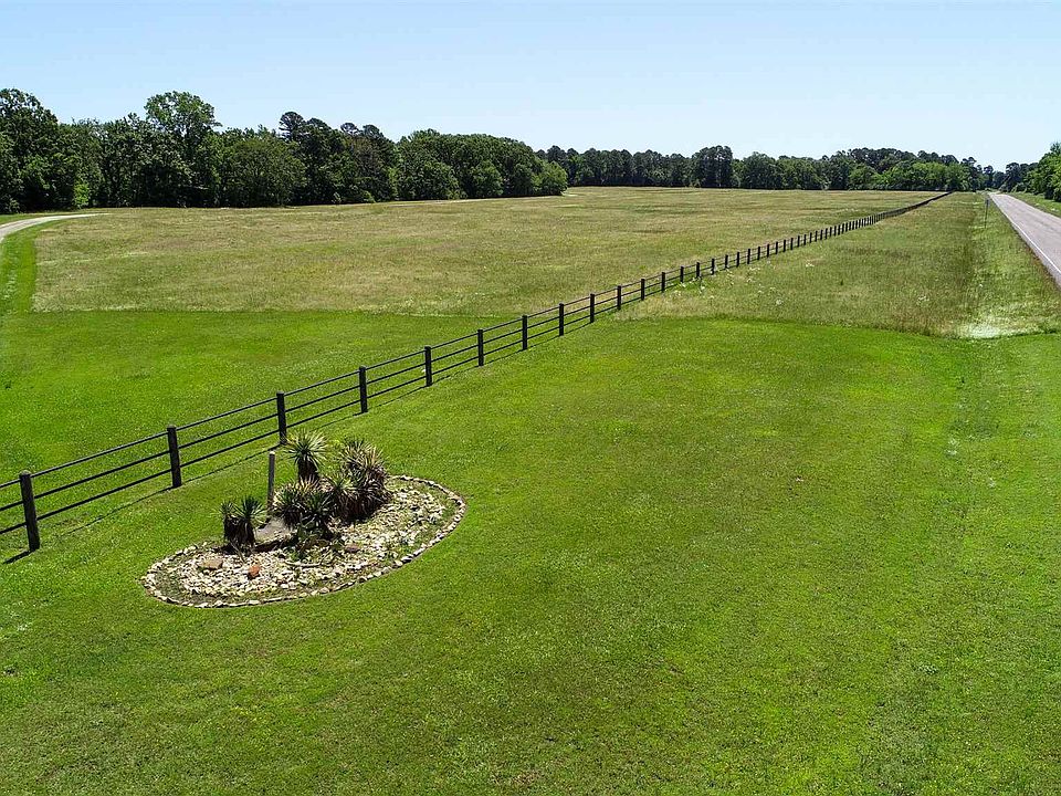 1st image of 8828 Farm Road 1402