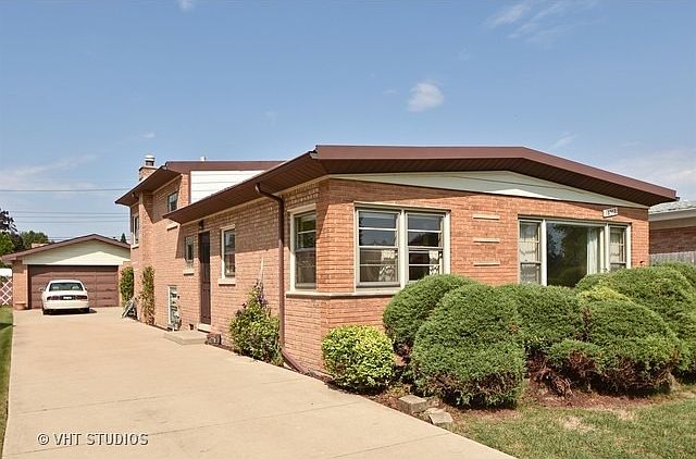 1st image of 10312 S 51st Ct