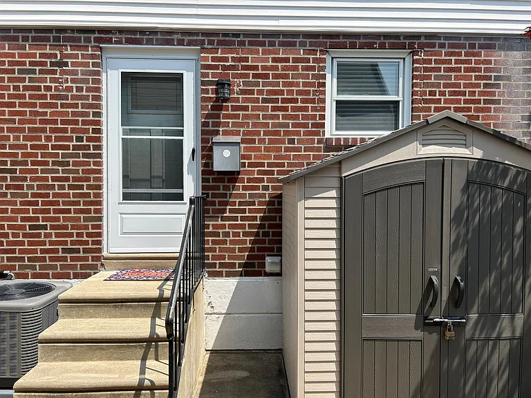 9316 Lansford St — Photo 3