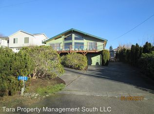 1203 Nimitz Dr, Coupeville, WA 98239