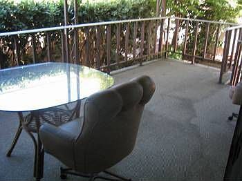3rd image of 846 Villa Teresa Way
