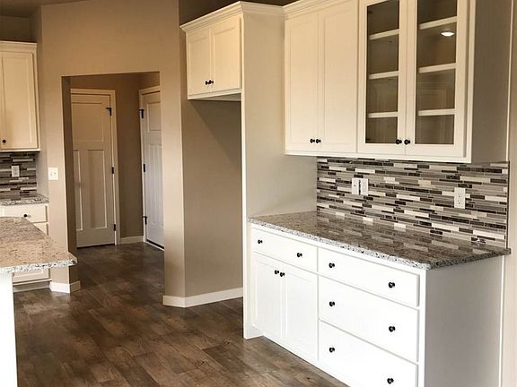 4th image of 4561 Cottonwood Ln