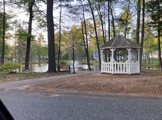 193 Heritage Dr, Northbridge, MA 01534