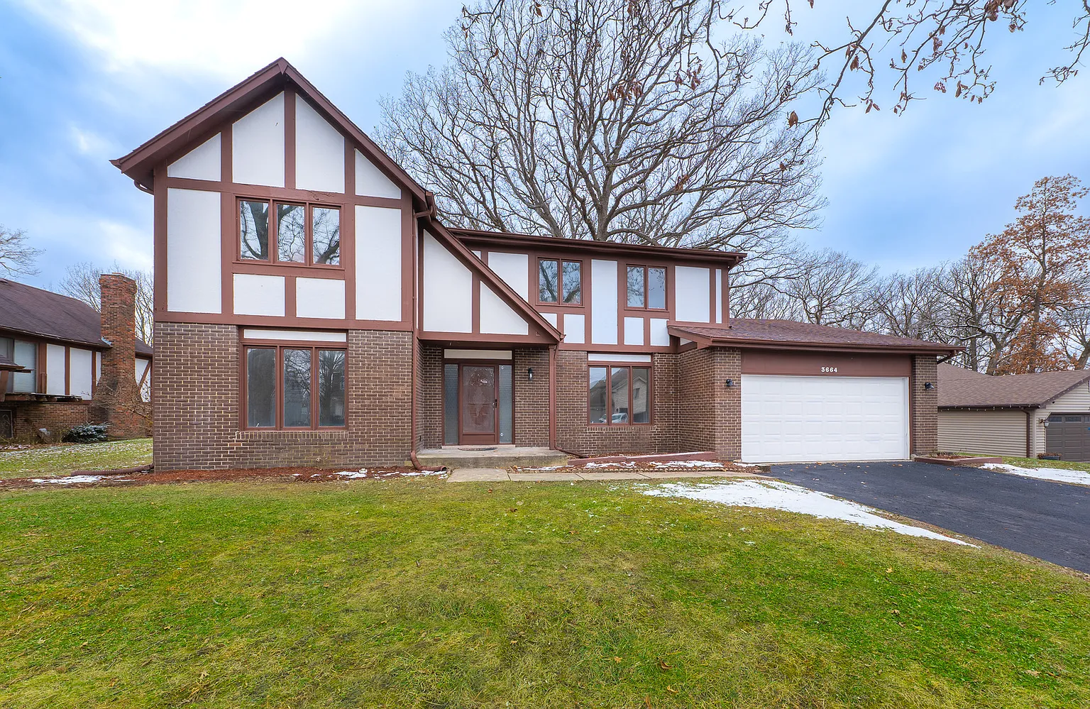 3664 Edward Dr photo 1
