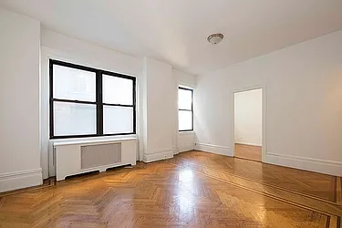 Rented by Jonis Realty